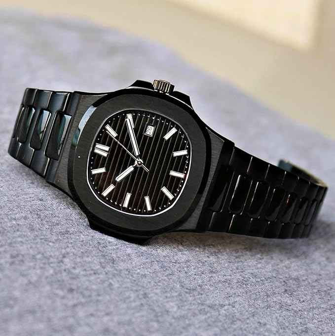 Luxury Men's Vintage Wristwatch with Stainless Steel Band and Black Textured Dial – Classic Quartz Watch with Date Display