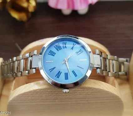 Women's Fashion Analog Watch - Stylish Silver Bracelet & Round Quartz Dial for Casual and Daily Wear