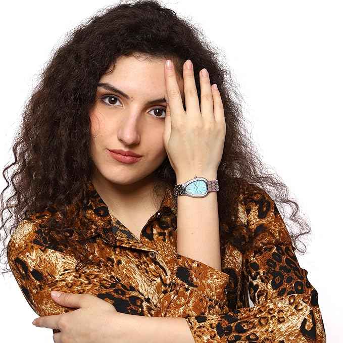 Fashionable Ladies Waterproof Watch | Elegant Silver Analog Quartz Design | Ideal Gift for Women